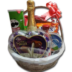 Assoretd gift basket-13