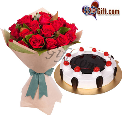 Things You Should Not Miss Out When Presenting a Wedding Anniversary Cake