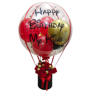 (003) Transparent balloon W/ flower and chocolate
