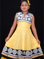 Girl's Salwar Kameez