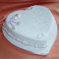 (48) 3.3 pounds Vanilla Heart Cake