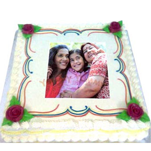 (63) Yummy Yummy - 3.3 Pounds Vanilla Square Photo Printed Cake