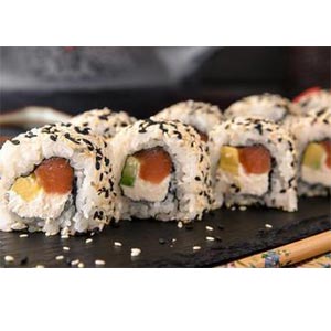 (24) Salmon Philadelphia Roll