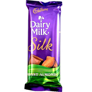 (00003) Cadbury dairy milk silk roasted almond 137gm 