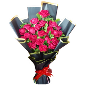 24 pcs red roses in bouquet