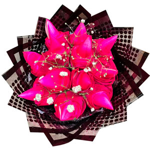 12 Stems Red Poddo with Black Wrap