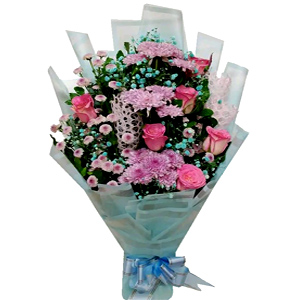 (08) 7 Mums & 6 Pink Roses Bouquet