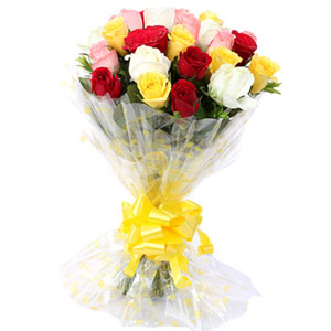 1 dozen Multicolor roses in bouquet