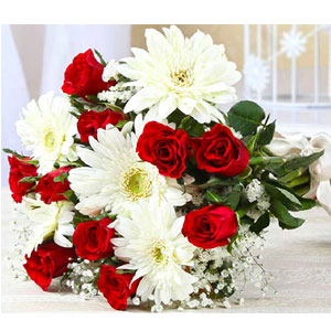 1 dozen Red Roses with 6pcs White Gerbera.