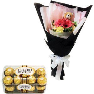 Exclusive mix flower bouquet and chocolate