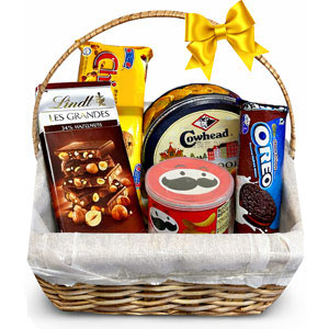 Premium Snack & Chocolate Combo