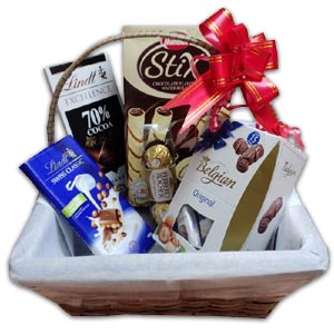 (11) Chocolate Basket