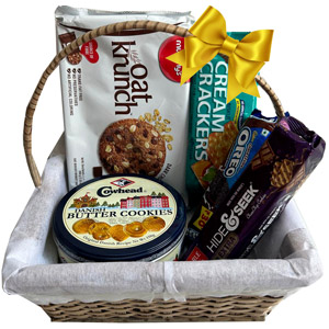 Cookie & Cracker Treat Basket