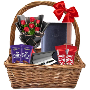 New Year Essentials Gift Combo