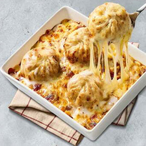 Baked Cheesy Momo